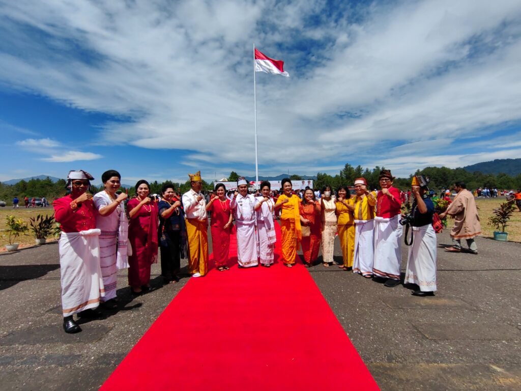 Upacara Peringatan HUT ke-77 Kemerdekaan Republik Indonesia di Tana Toraja 8 Upacara Peringatan HUT ke-77 Kemerdekaan Republik Indonesia di Tana Toraja