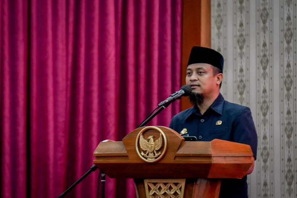 Andi Sudirman Lantik 98 Kepala Sekolah Lingkup Pemprov Sulsel 2 Andi Sudirman Lantik 98 Kepala Sekolah Lingkup Pemprov Sulsel