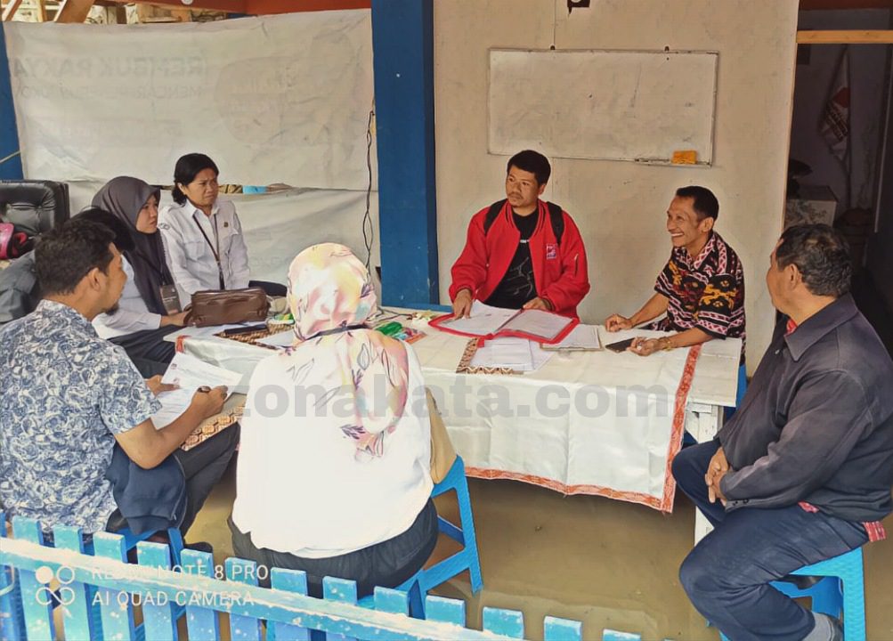 Tengah Diverifikasi Faktual, Kantor PSI Tana Toraja Kebanjiran 2 Tengah Diverifikasi Faktual, Kantor PSI Tana Toraja Kebanjiran