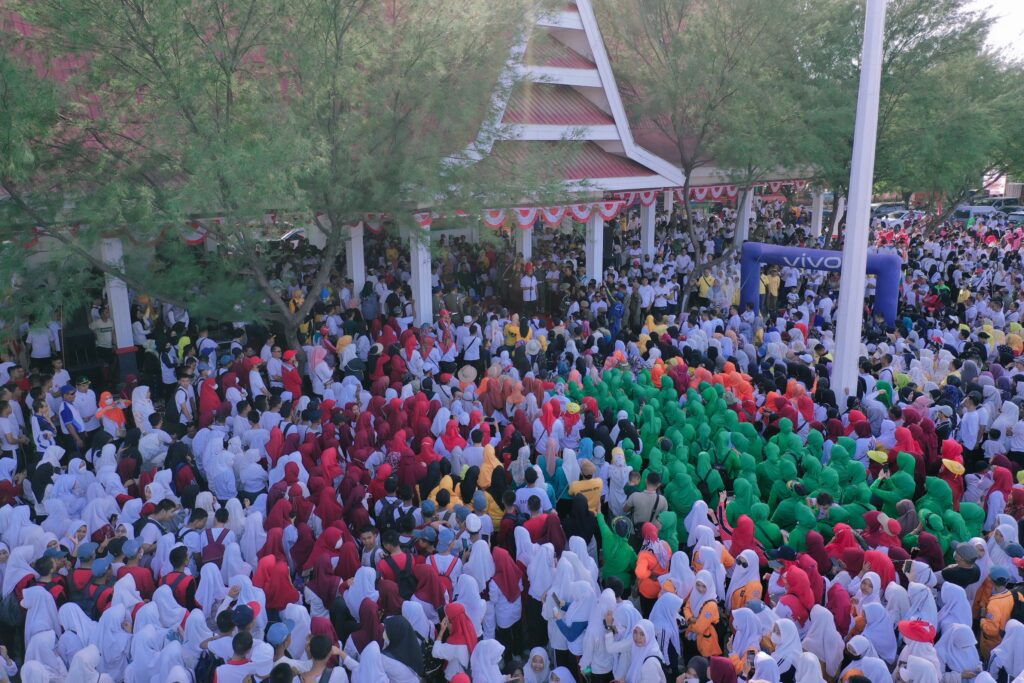 Kemeriahan Jalan Sehat Sulsel Anti Mager di Jeneponto, Hadiah Utama 1 Ekor Kuda