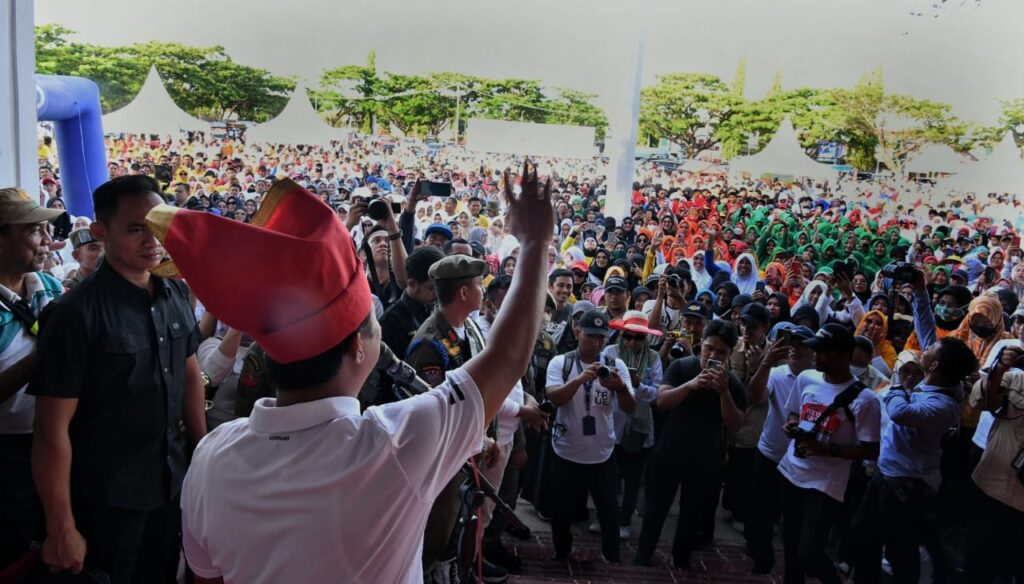 Kemeriahan Jalan Sehat Sulsel Anti Mager di Jeneponto, Hadiah Utama 1 Ekor Kuda