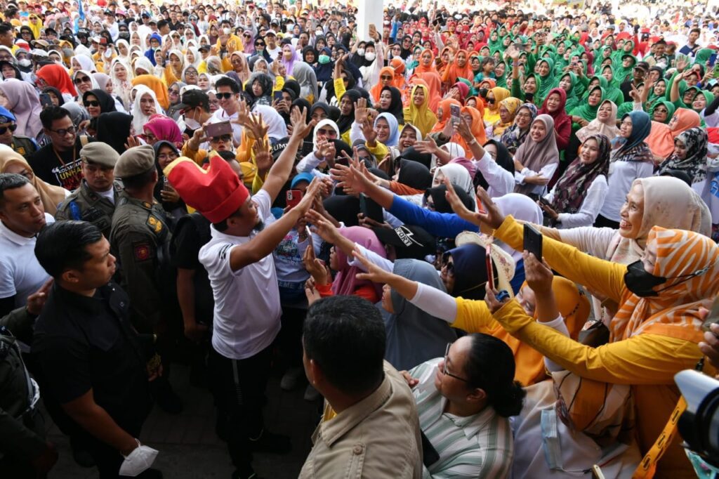 Kemeriahan Jalan Sehat Sulsel Anti Mager di Jeneponto, Hadiah Utama 1 Ekor Kuda