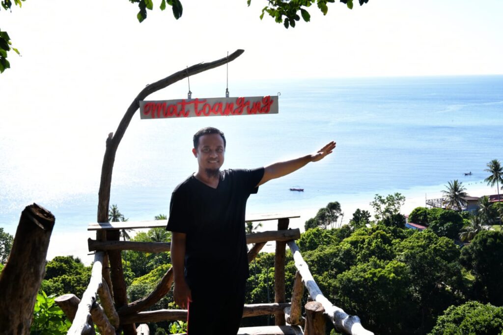 Gubernur Andi Sudirman Tinjau Progres Pembangunan Ruas Batu Tongkarayya - Goa Passea Bulukumba 2 Gubernur Andi Sudirman Tinjau Progres Pembangunan Ruas Batu Tongkarayya - Goa Passea Bulukumba