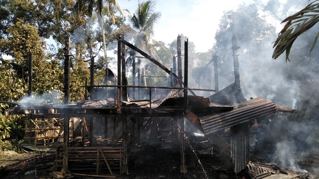 Kebakaran di Tikala Toraja Utara, Rumah Warga Ludes Dilalap Si Jago Merah