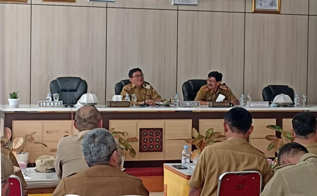 Rapat Evaluasi, Wabup Toraja Utara: Resiko Stunting dan Kemiskinan Ekstrem di Sa’dan