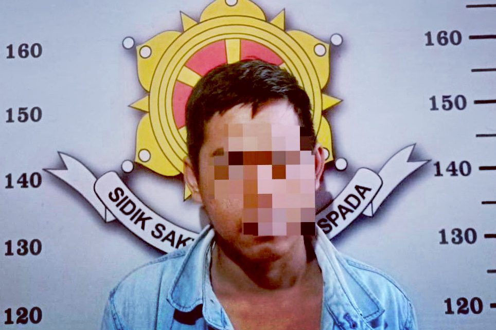 Pria Asal Singki Toraja Utara Ditangkap Polisi Setelah Nekat Kuras Isi ATM Rekannya 1 Pria Asal Singki Toraja Utara Ditangkap Polisi Setelah Nekat Kuras Isi ATM Rekannya