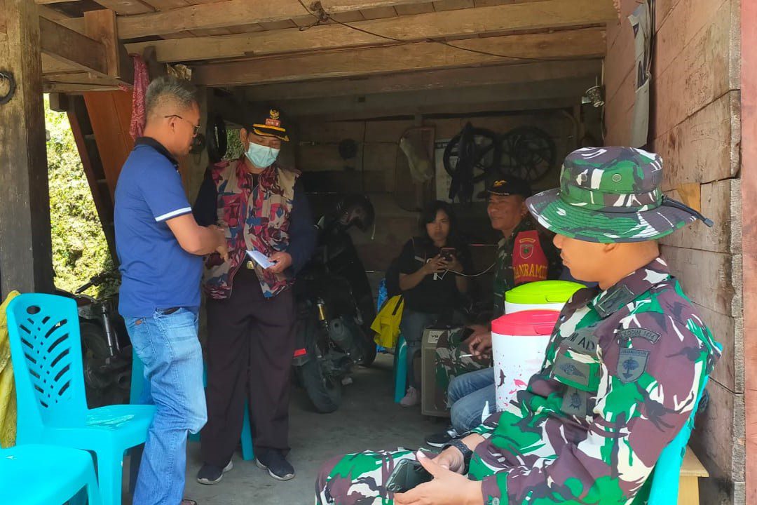 Semangati Tim SAR, JRM Berdoa Serda Amiruddin Segera Ditemukan 2 Semangati Tim SAR, JRM Berdoa Serda Amiruddin Segera Ditemukan