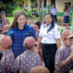 Eva Stevany Rataba Komitmen Majukan Sektor Pendidikan