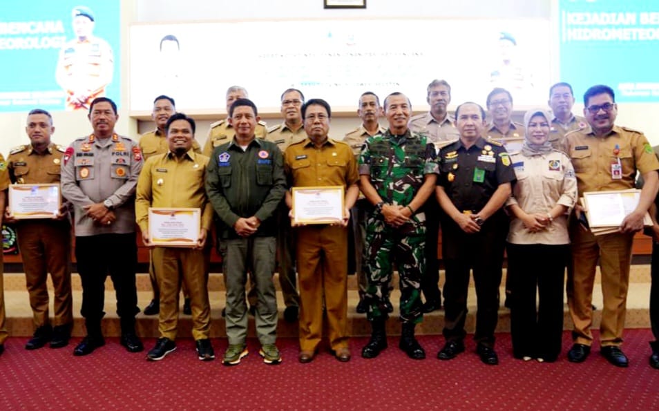 Sejumlah Daerah di Sulsel Mendapat Dana Siap Pakai Dari Kepala BNPB