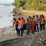Tim SAR Gabungan Evakuasi Remaja 17 Tahun Hilang di Perairan Palette Bone