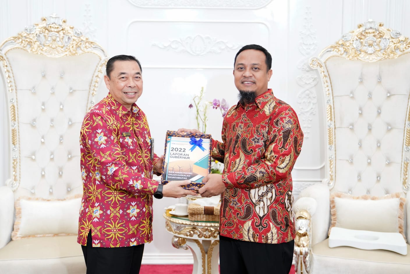 BPKP Sulsel Serahkan Laporan Hasil Pengawasan Tahun 2022, Gubernur: Evaluasi Untuk Lebih Baik