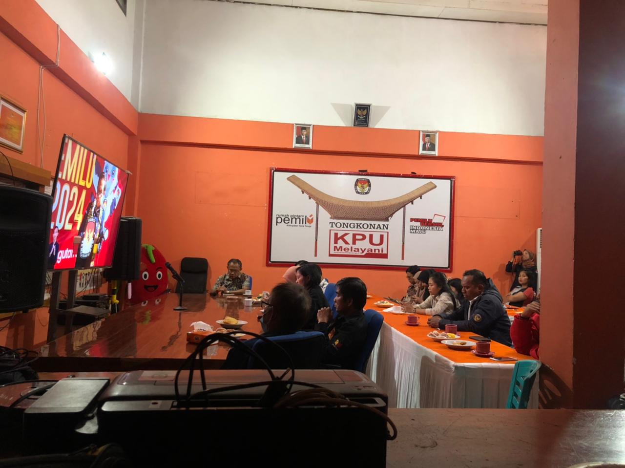 KPU Tana Toraja Hadiri Kirab Pemilu 2024 Secara Streaming