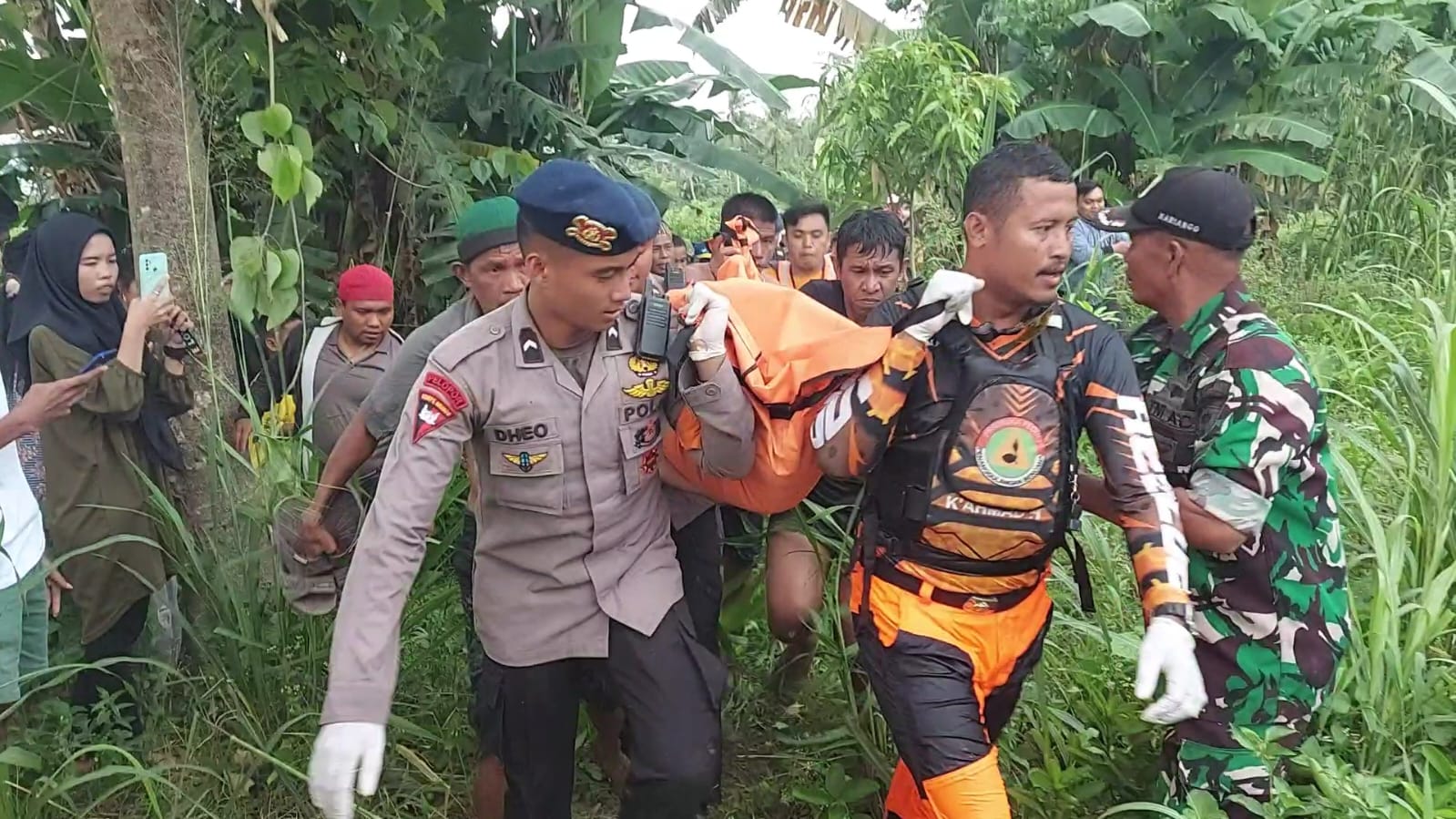 Tim SAR Gabungan Temukan Bocah Hanyut di Sungai Tanrutedong Sidrap