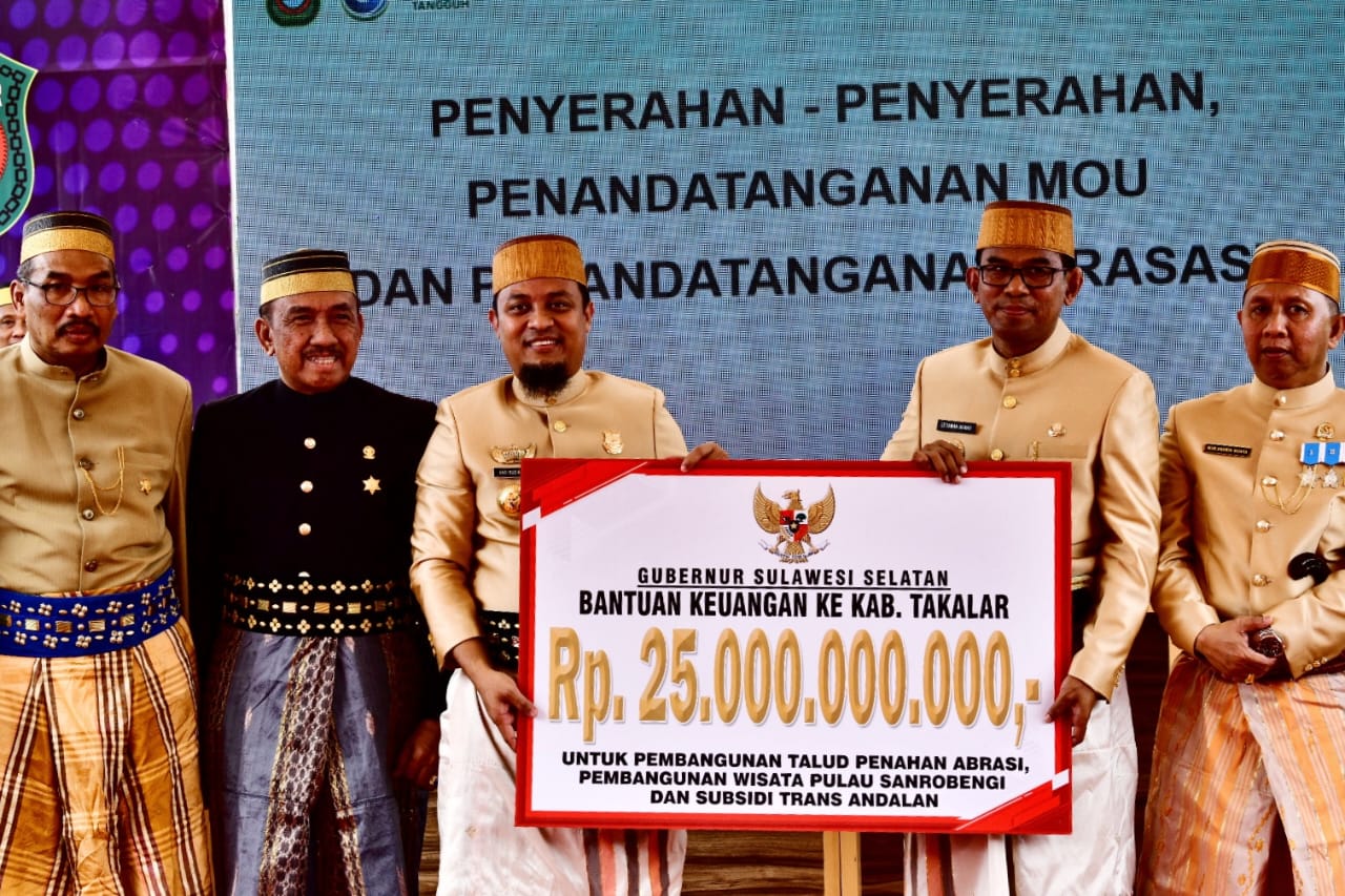 Peduli Korban Terdampak Bencana Alam, Gubernur Sulsel Telah Salurkan Rp 1,6 M untuk BTT Tanggap Darurat