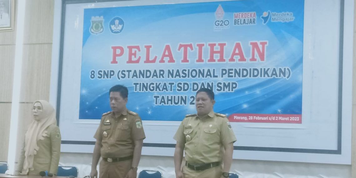 Dikbud Pinrang Laksanakan Pelatihan 8 Standar Nasional Pendidikan untuk Kepsek SD dan SMP