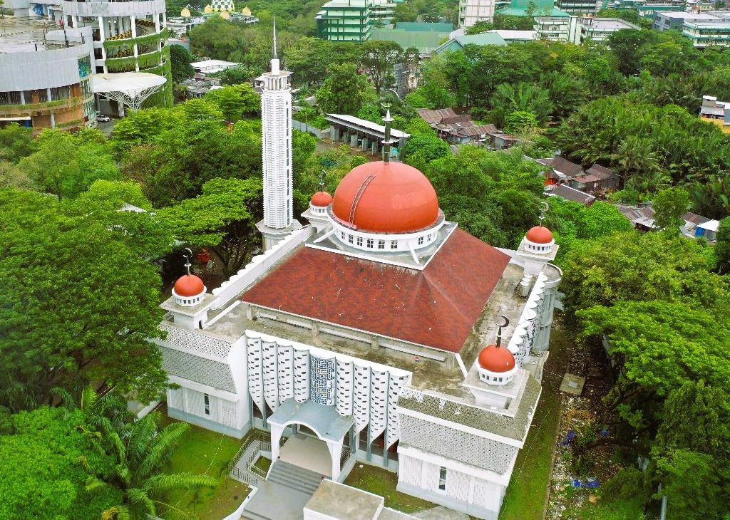 Masjid Al-Ayyubi Kantor Gubernur Didesain Ramah Lingkungan, Kini Mulai Digunakan