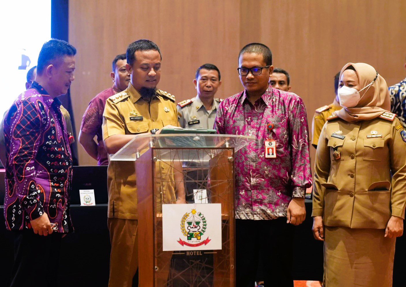 Gubernur Harapkan Inovasi Sistem Digitalisasi Dalam Administrasi Pemerintahan Ditingkatkan