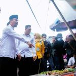 Hari Kedua Ramadhan, Gubernur Andi Sudirman Pantau Stok dan Harga Bahan Pokok di Pasar Terong