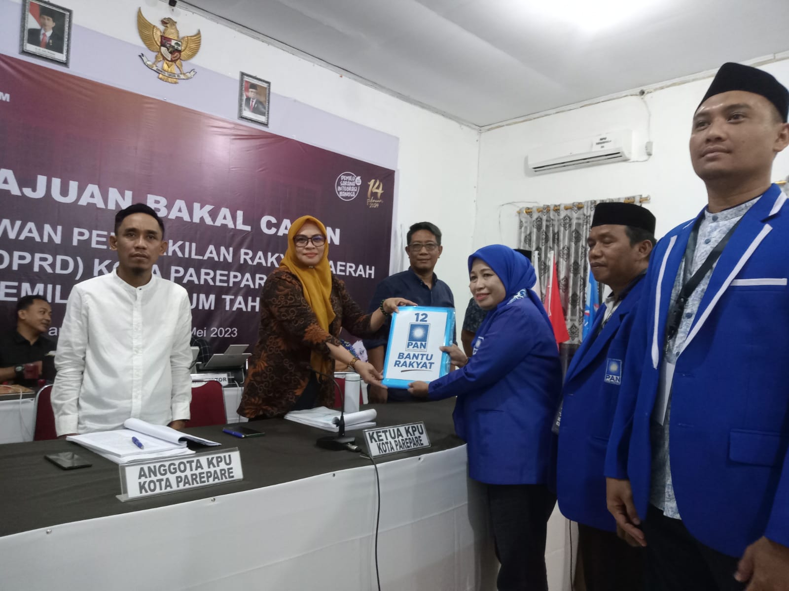 PAN Parepare Daftarkan Bacaleg ke KPU, Optimis Caleg Milenial Dompleng Suara