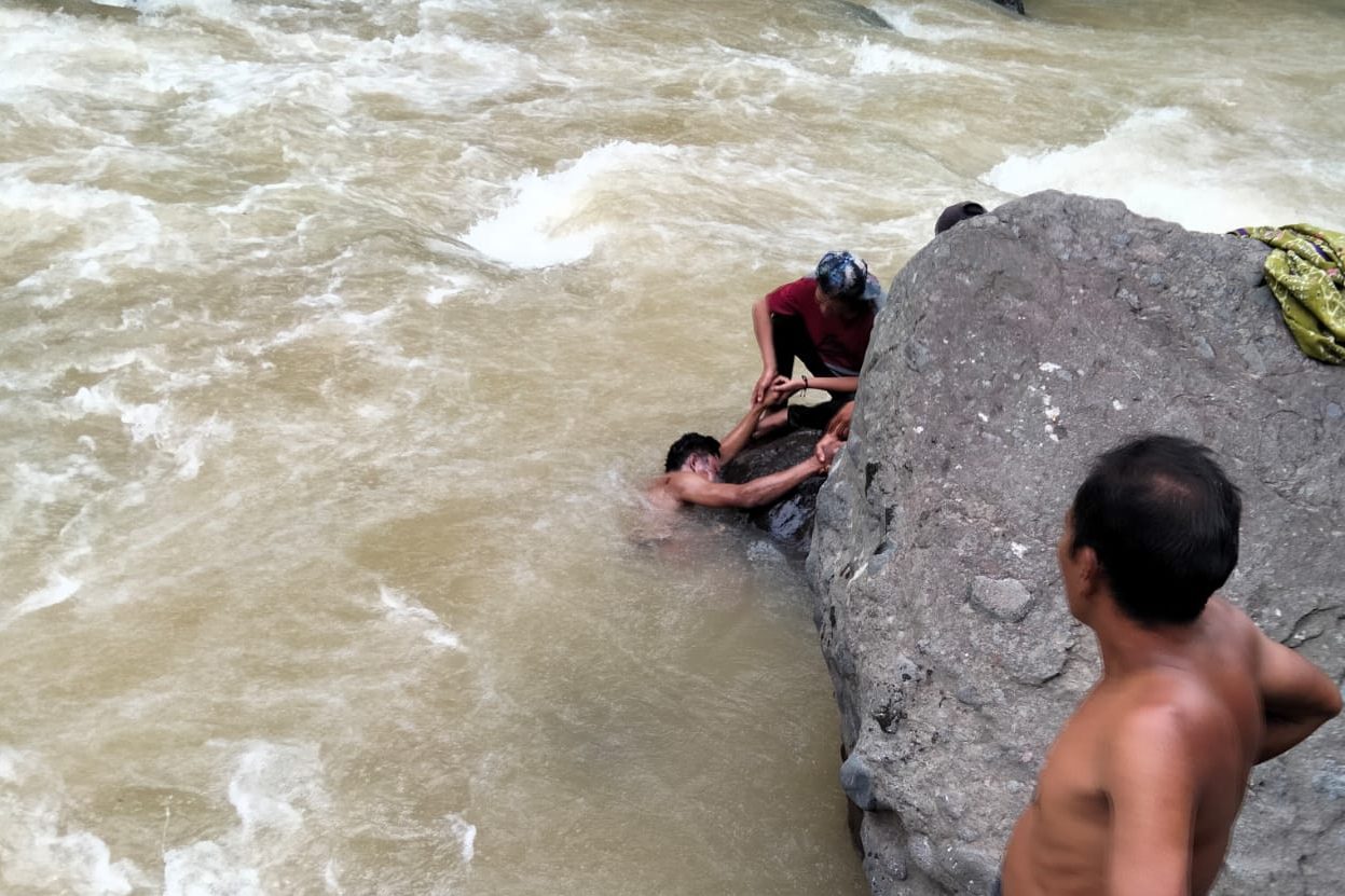 Pria di Toraja Terseret Longsor, Mayatnya Ditemukan di Sungai