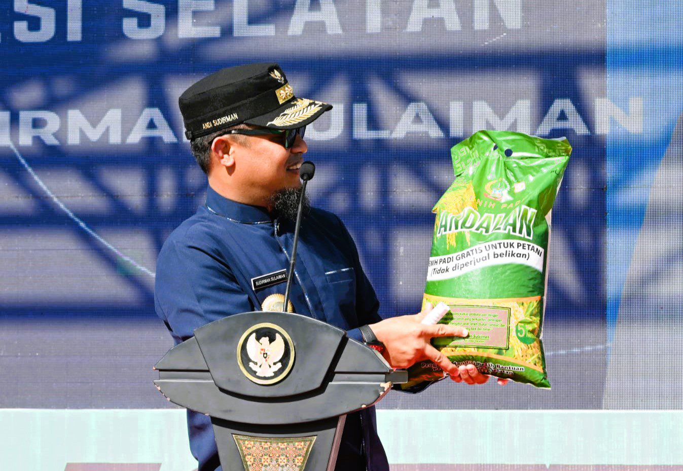 Gubernur Andi Sudirman Kembali Lauching Mandiri Benih Tahap 3