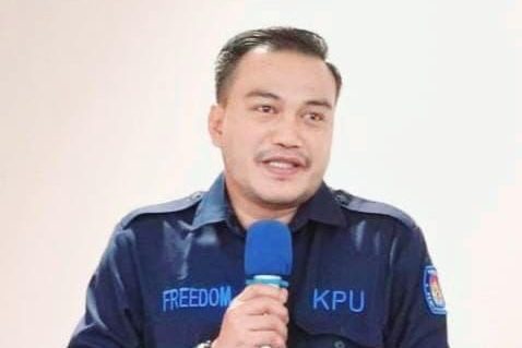 Satu Dekade Bertugas di KPU Toraja Utara, Bonnie Freedom Titip Pesan Jelang Pemilu 2024