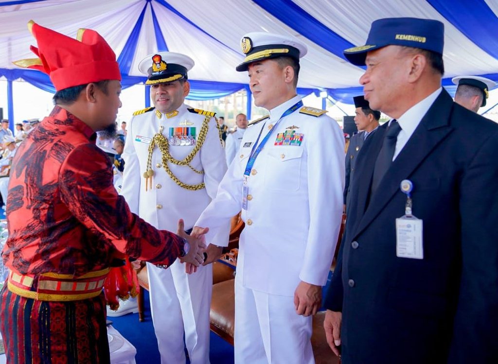 Gubernur Andi Sudirman Dampingi Panglima TNI Buka 4th Multilateral Naval Exercise Komodo 2 Gubernur Andi Sudirman Dampingi Panglima TNI Buka 4th Multilateral Naval Exercise Komodo