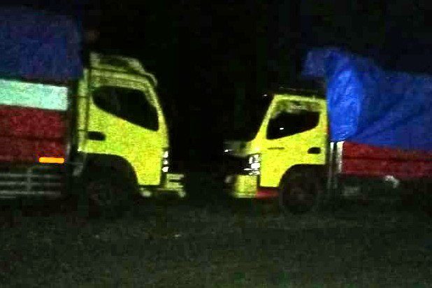 Dua Truk Angkut Babi Terobos Pos Kaleakan Toraja Utara, Petugas : Mereka Bawa Preman