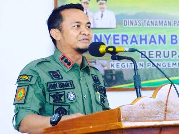 Inovasi 'Layar Hatiku' Antarkan Andi Asman Raih Tanda Kehormatan Presiden