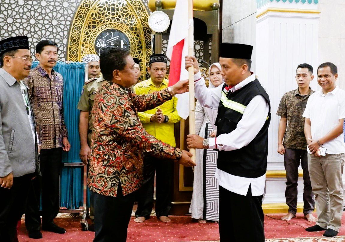Lepas 19 Jemaah Calon Haji, Bupati Toraja Utara: Semoga Jadi Haji Mabrur