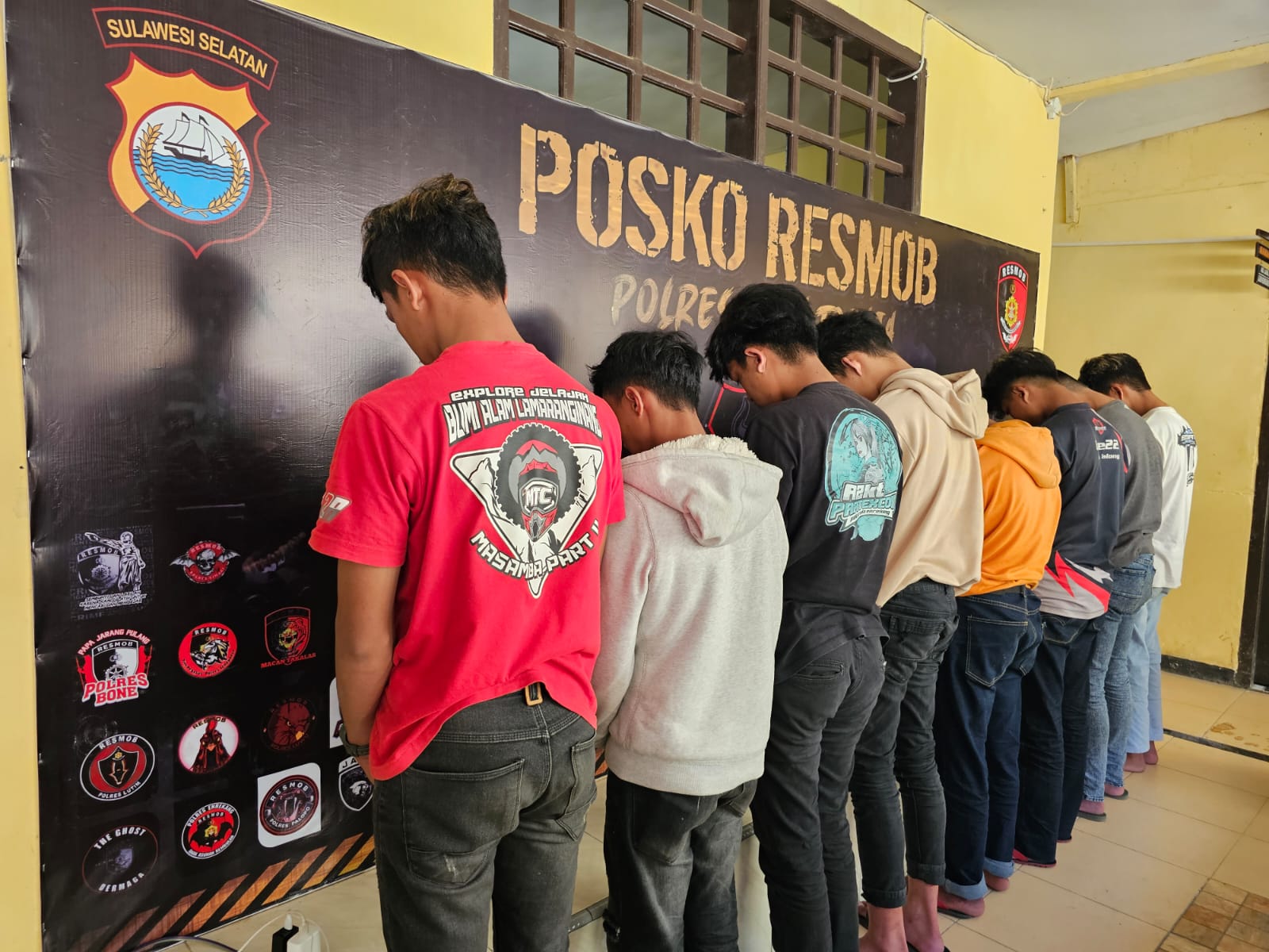 Sekelompok Pemuda di Toraja Ditangkap Usai Kencingi dan Ubrak-abrik Kios Warga