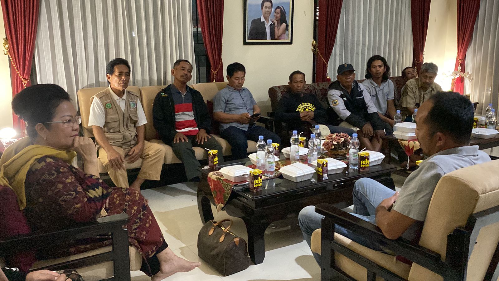 Tokoh Masyarakat Luwu Timur Dukung Lily Amelia Salurapa Dua Periode 2 Tokoh Masyarakat Luwu Timur Dukung Lily Amelia Salurapa Dua Periode