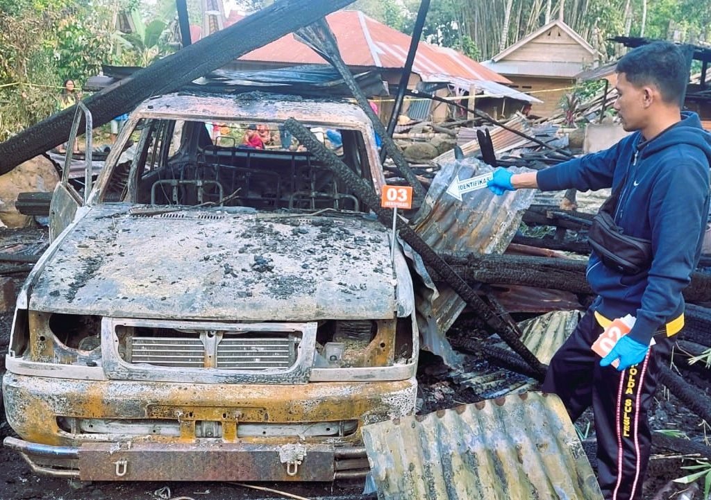 Si Jago Merah Mengamuk di Sa'dan Toraja Utara, Hanguskan Rumah, Mobil dan Motor