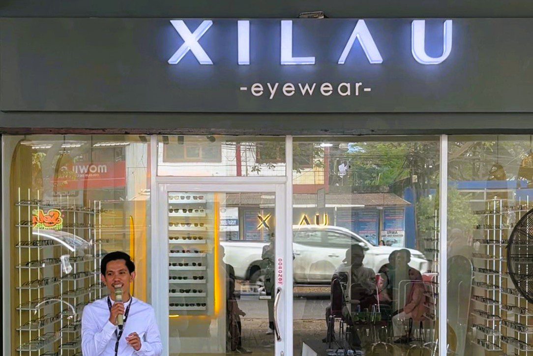 Xilau Eyewear, Brand Optik dan Toko Kacamata Trendi – Fashionable Terbaik di Sulawesi Selatan
