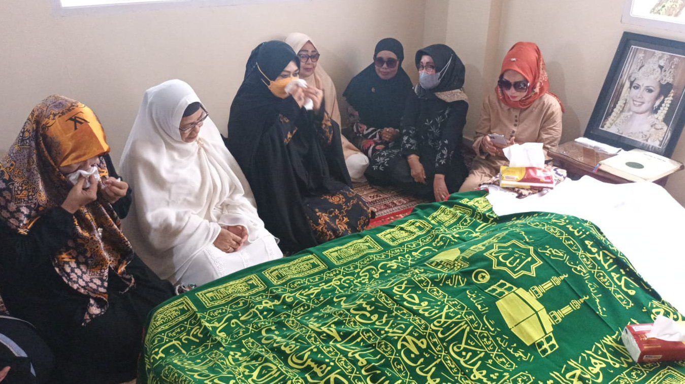 Ketua PKK Parepare Turut Berduka Cita Atas Putri Mantan Wawali