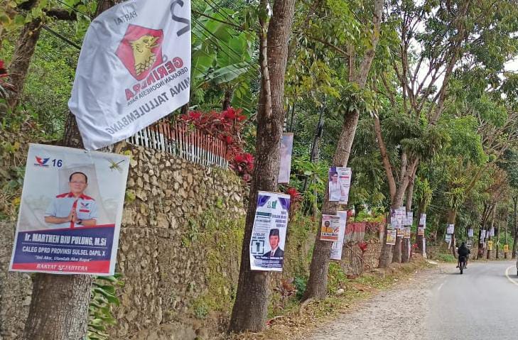 Pemkab Tana Toraja akan Tertibkan Spanduk-Baliho Liar, Termasuk Milik Bacaleg