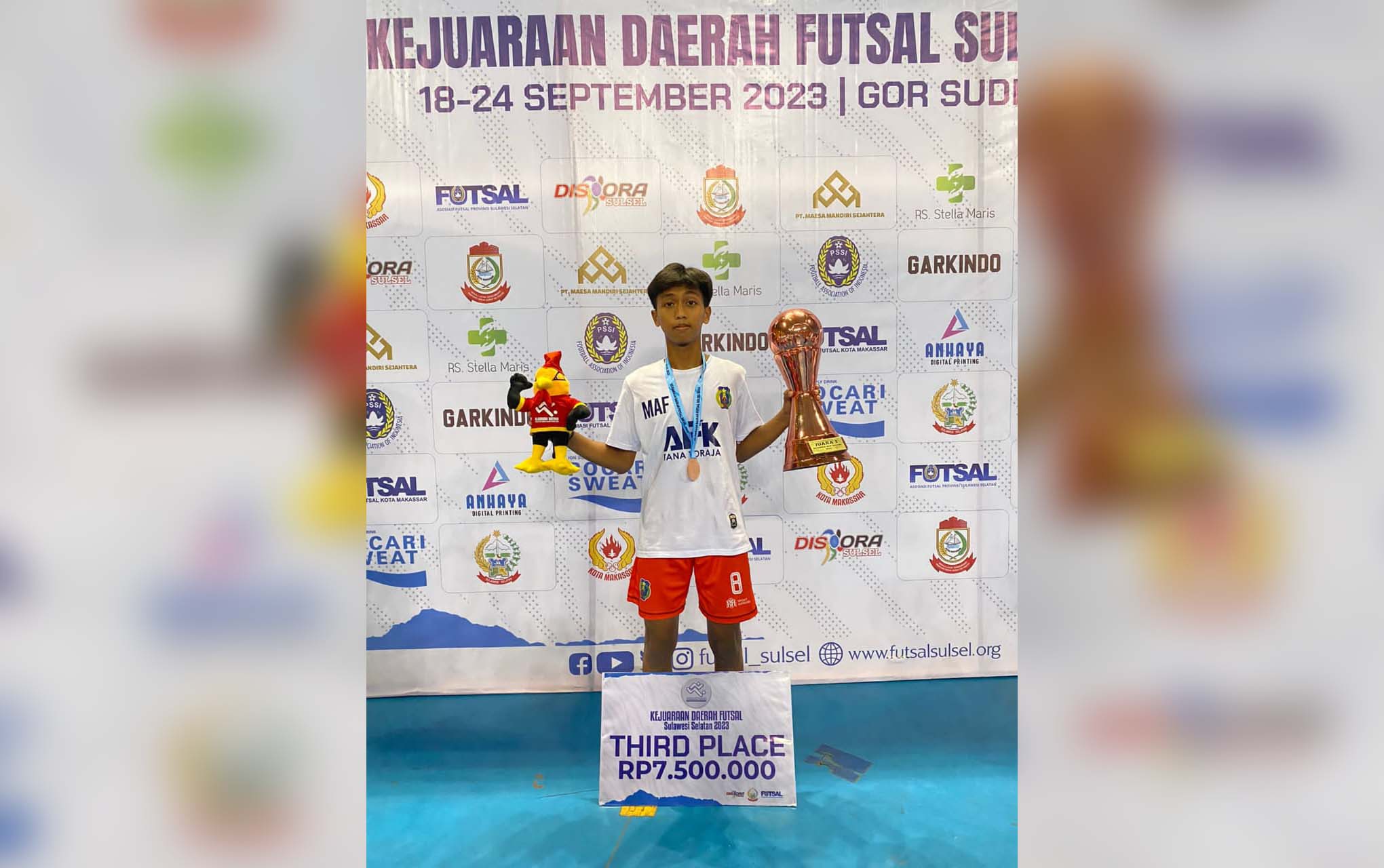 Cerita Siswa MTSN 1 Tana Toraja Raih Juara Tiga Kejurda Asosiasi Futsal Sulsel