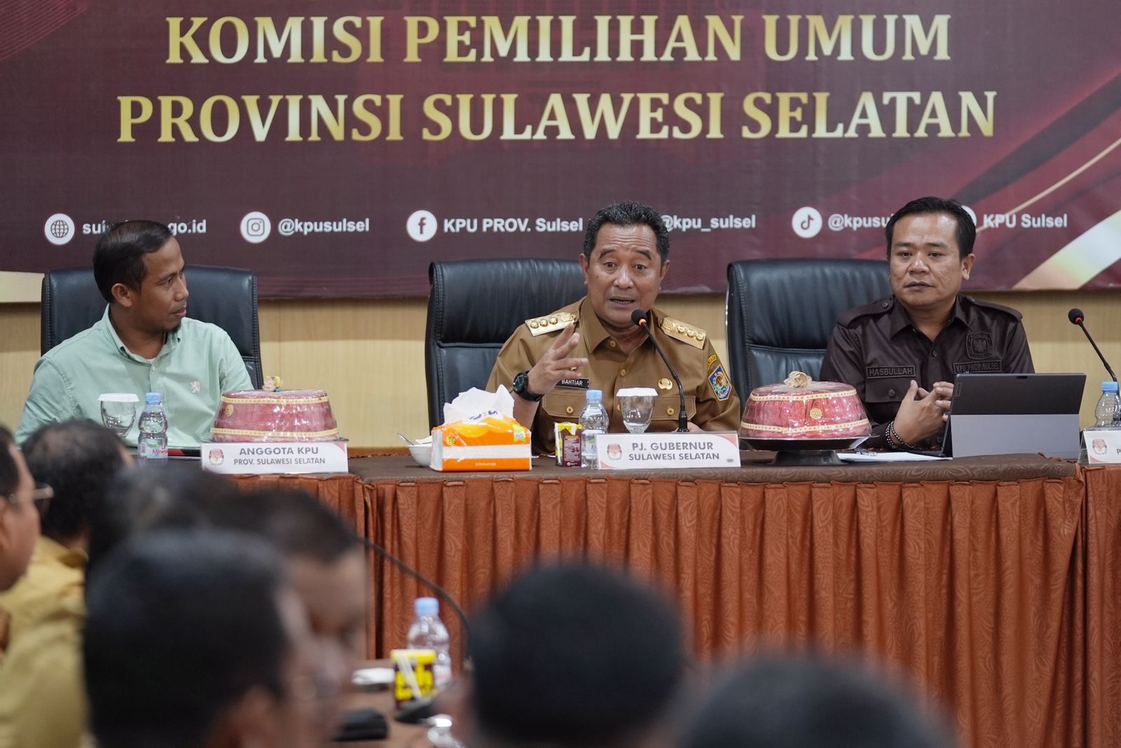 Di Hadapan Komisioner KPU se-Sulsel, Pj Gubernur Bahtiar Tegaskan Komitmen Sukseskan Pemilu dan Pilkada