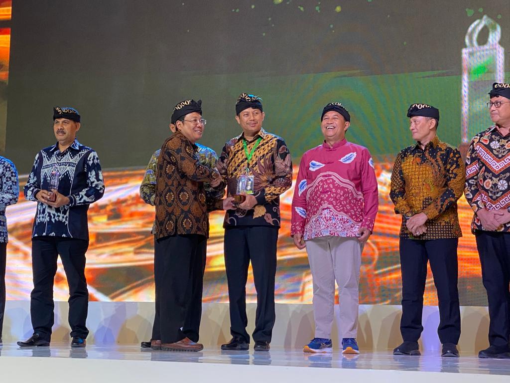 Pemprov Sulsel Raih Tiga Penghargaan dari Kepala Badan Pangan Nasional