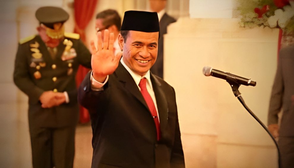 Gaji dan Tunjangan Mentan Andi Amran akan Diwakafkan ke Yatim Piatu