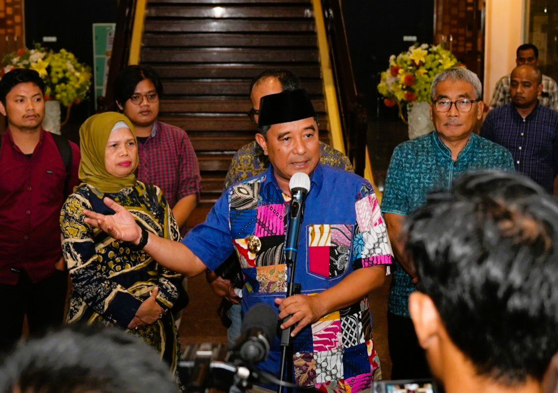 Soal Penolakan Budidaya Pisang, Pj Gubernur Siap Buka Ruang Dialog