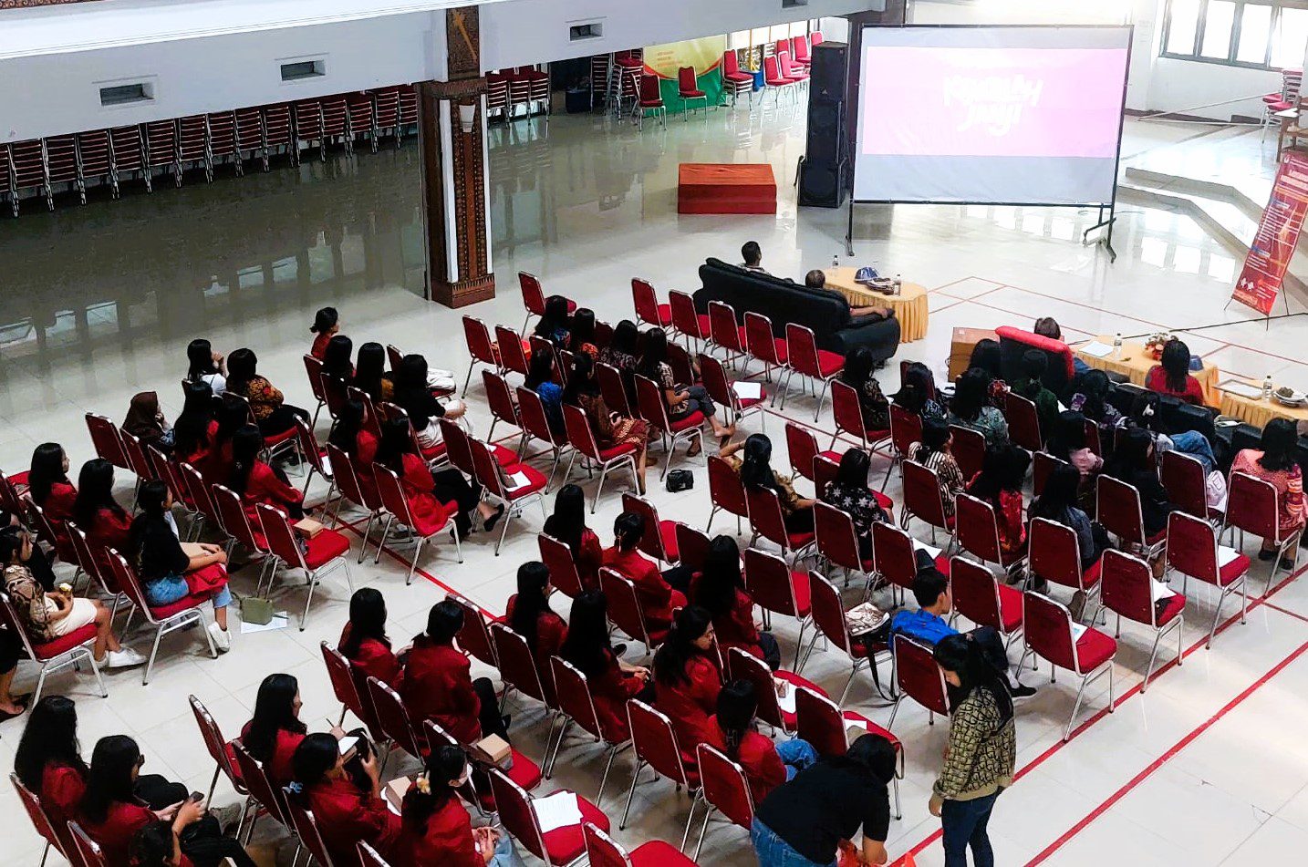 KPU Terima Penghargaan Rekor MURI, Nonton Bareng Film “Kejarlah Janji”