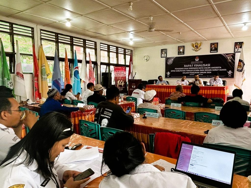 Jelang Penetapan DCT, KPU Toraja Utara Finalkan Pengisian dan Verifikasi Data Bacaleg