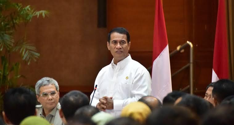 Mentan Amran Sulaiman Digelari Bapak Modernisasi Pertanian