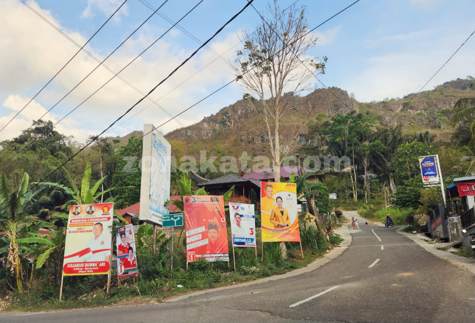 Pemkab Tana Toraja Tetapkan Lokasi Pemasangan Alat Peraga Kampanye