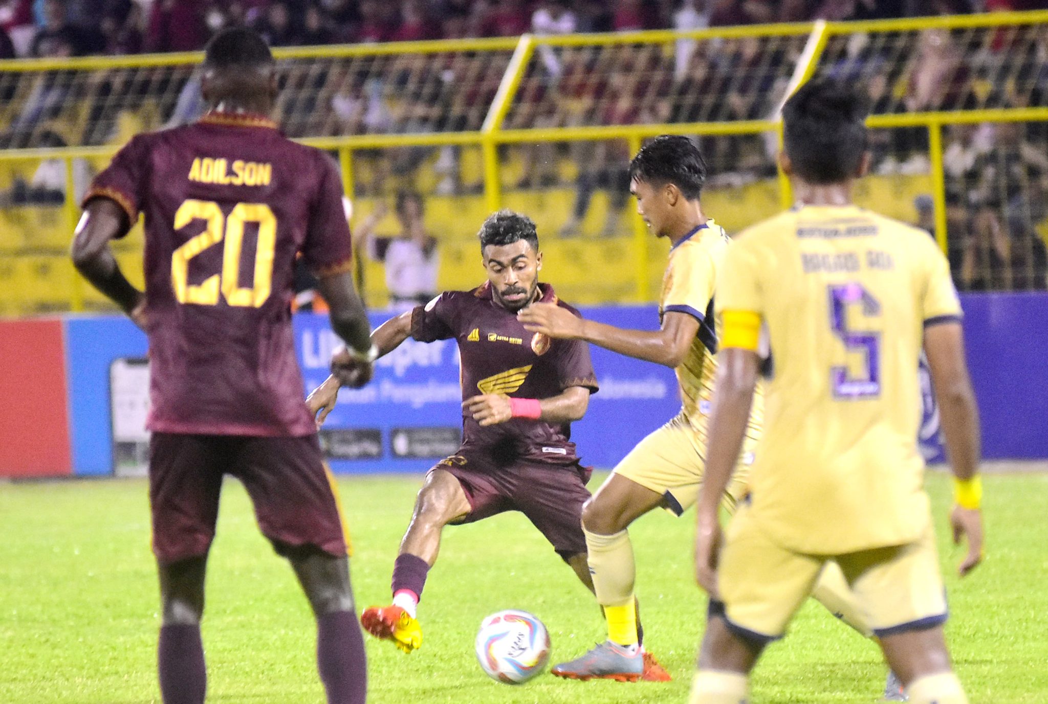 PSM Bermarkas di Parepare hingga 5 Tahun ke Depan, Sewa Stadion Rp 15 juta per Bulan 1 PSM Bermarkas di Parepare hingga 5 Tahun ke Depan, Sewa Stadion Rp 15 juta per Bulan