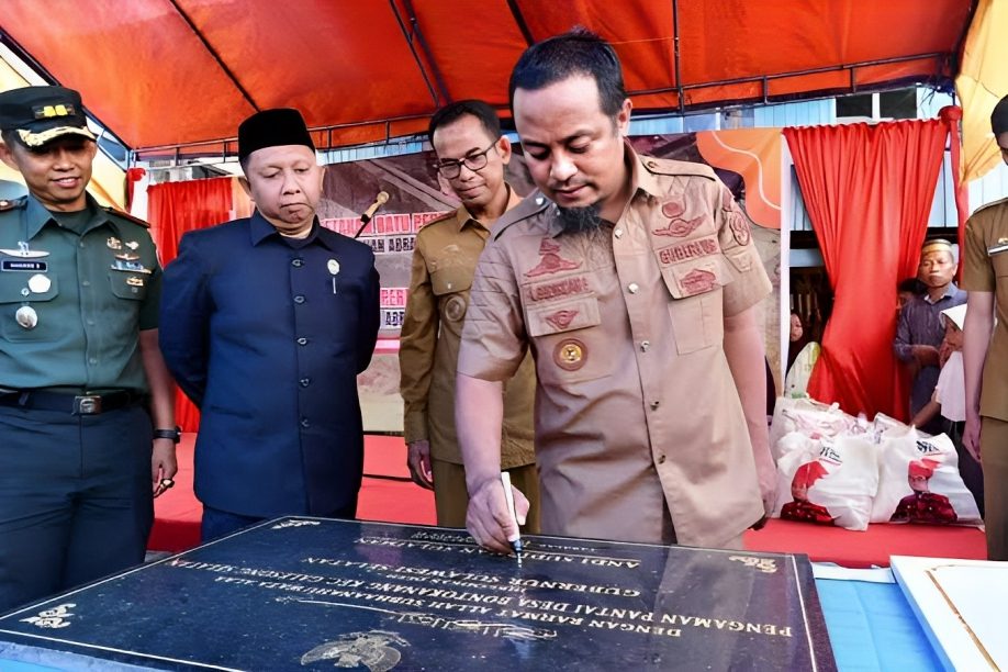 Ucapan Terima kasih Masyarakat Takalar kepada Andi Sudirman Sulaiman atas Tanggul Pemecah Ombak