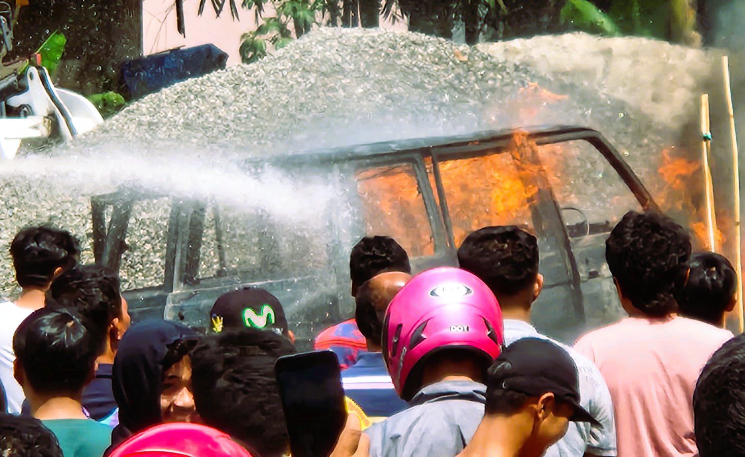 Polisi Selidiki Minibus Terbakar di Tana Toraja, Sopir dan Pihak SPBU Akan Diperiksa