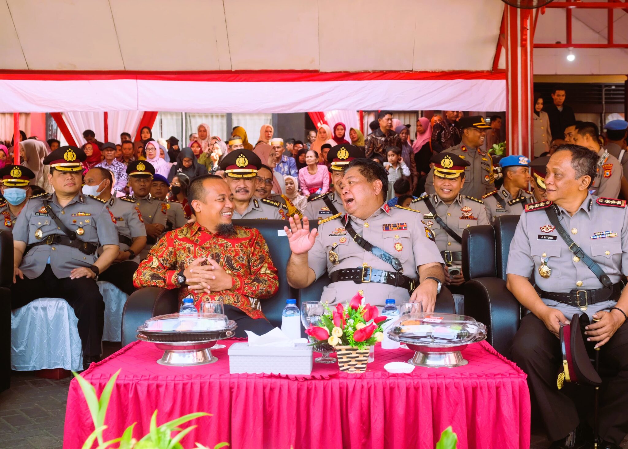 Andi Sudirman Sulaiman Hadiri Pelantikan Bintara Polri di SPN Batua