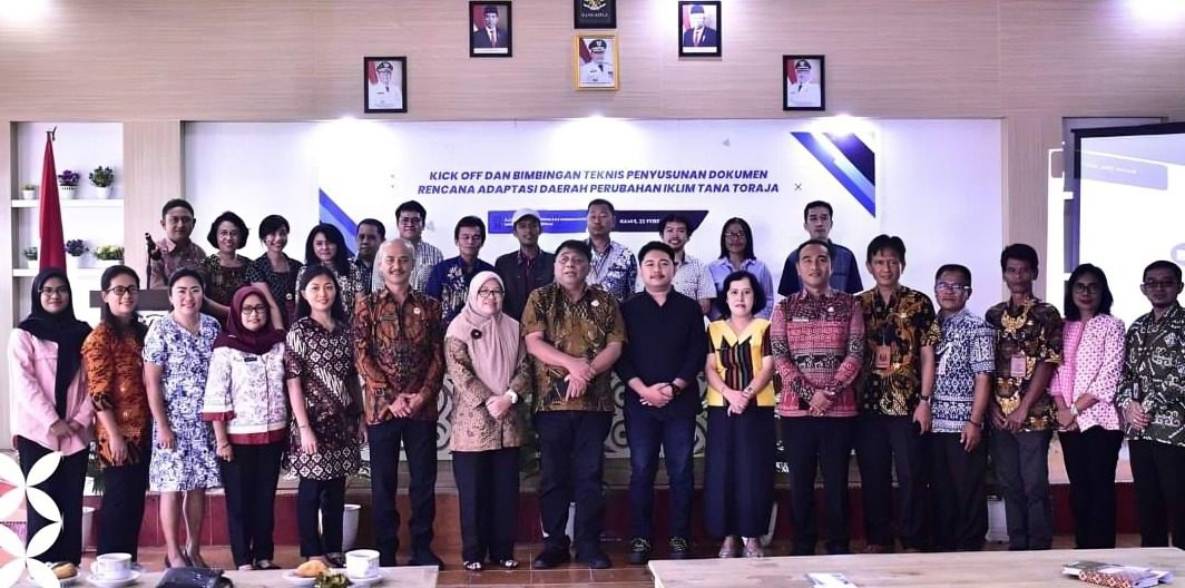 Bimtek RAD-API, Bupati Tana Toraja Harapkan Strategi Antisipasi Dampak Perubahan Iklim 2 Bimtek RAD-API, Bupati Tana Toraja Harapkan Strategi Antisipasi Dampak Perubahan Iklim